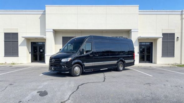 15 passenger sprinter van concord