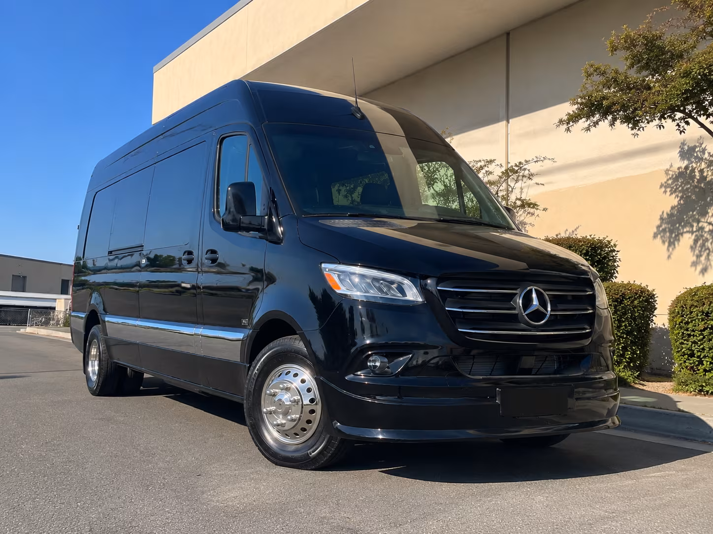 8 passenger sprinter van