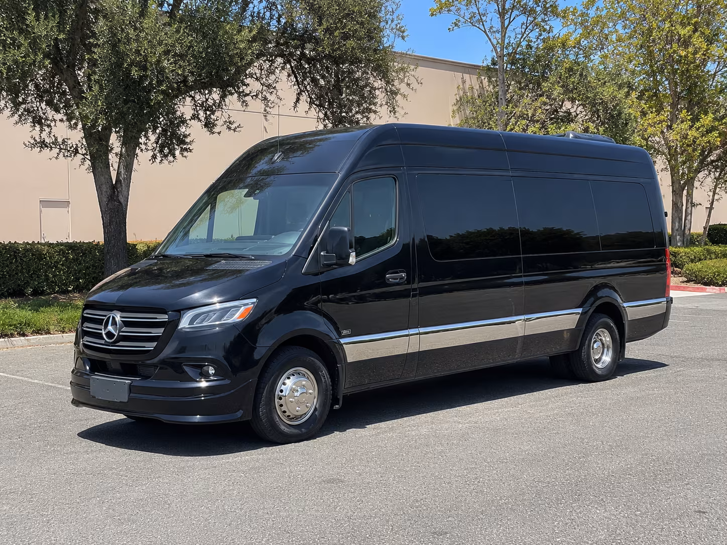 concord 15 passenger sprinter van