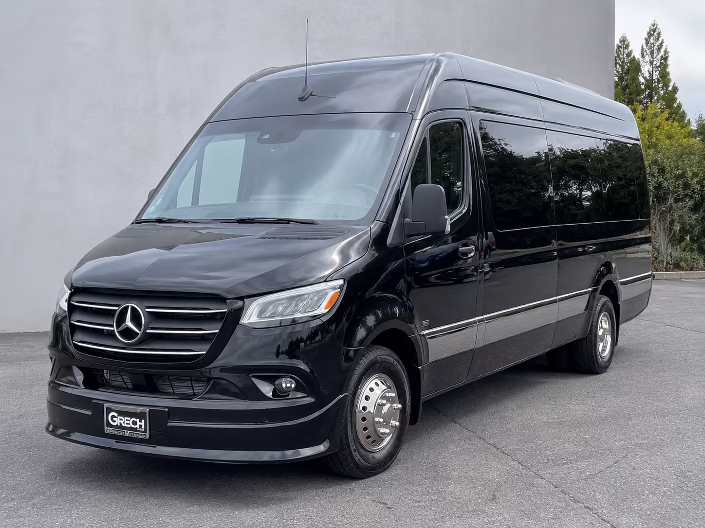 find the perfect transportation for your next private event 2